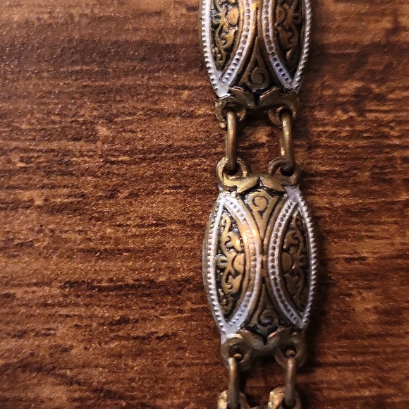 Vintage Bronze Colour Bracelet - Picture 5 of 6